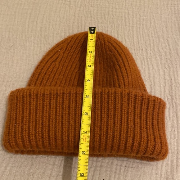 YVESS SALOMON WOOL CASHMERE Cozy Rust Knit Beanie main image 5